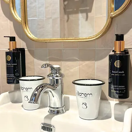 Bohem, Sacré-cœur 4*