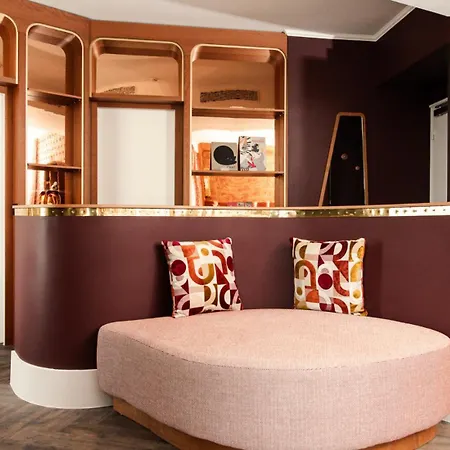 Bohem, Sacré-cœur Hotel 4*