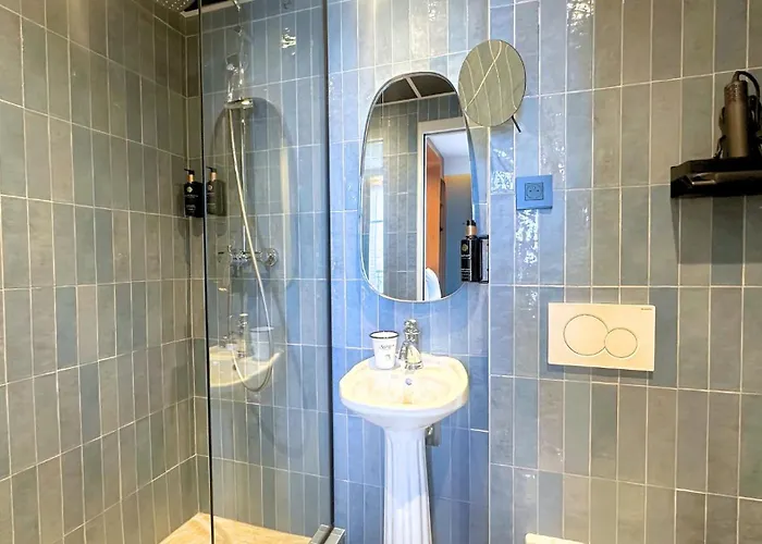 Hotel Bohem, Sacre-coeur Paryż