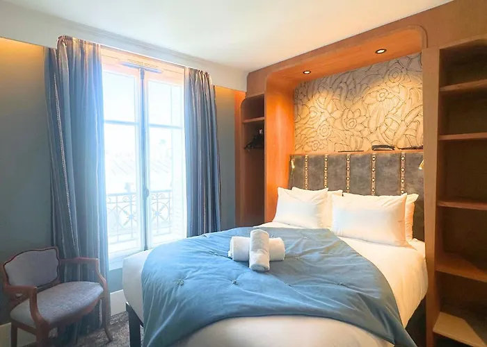 Hotel Bohem, Sacre-coeur